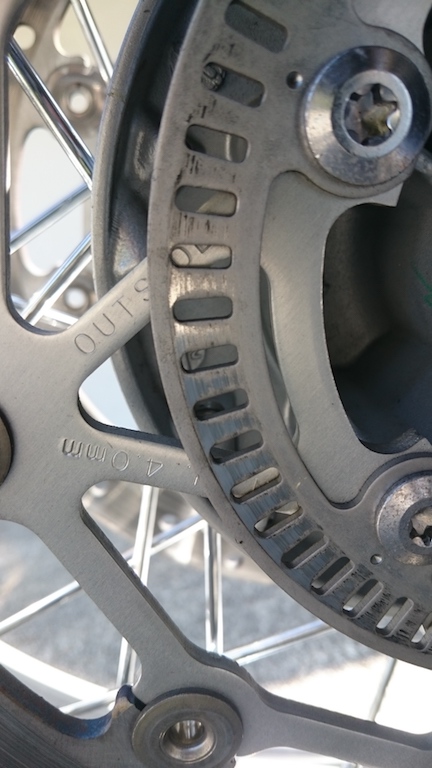 ABS-Ring vorne