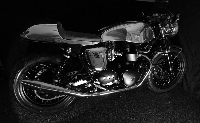 Alu 18- B&W 2