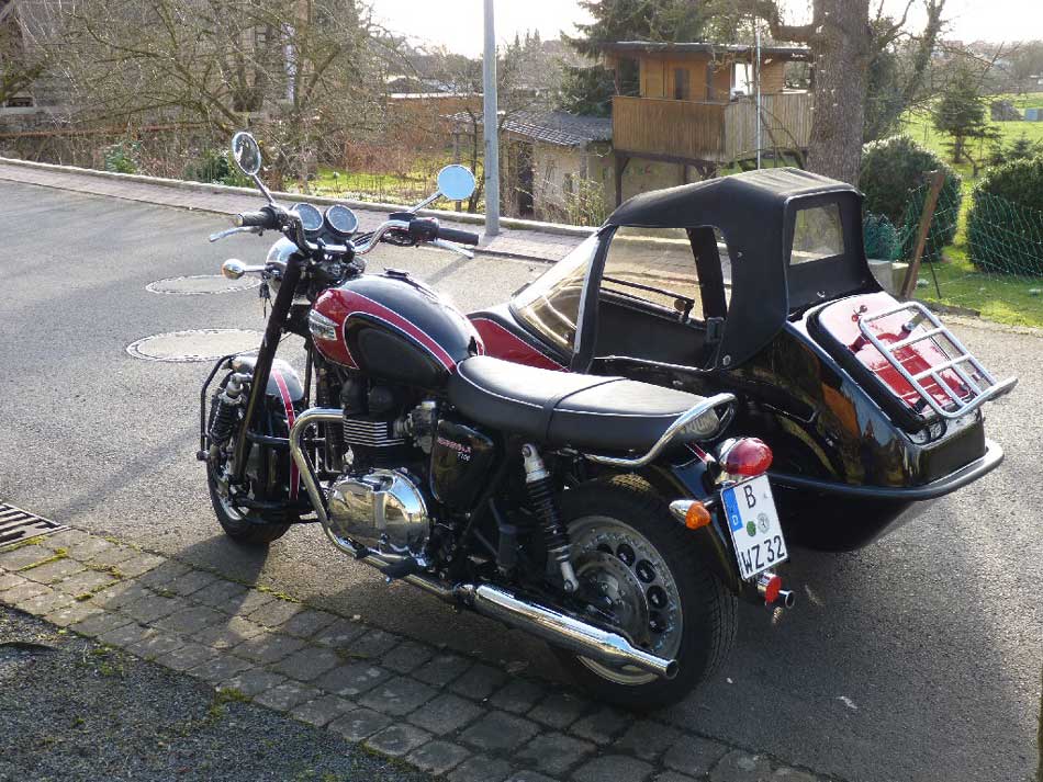 Bonneville Gespann @jfechir