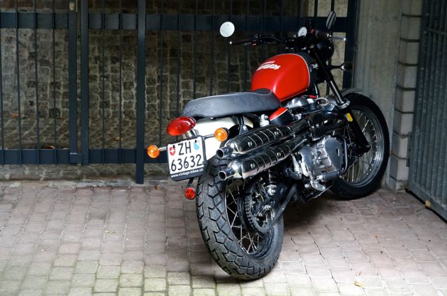 motek s Scrambler