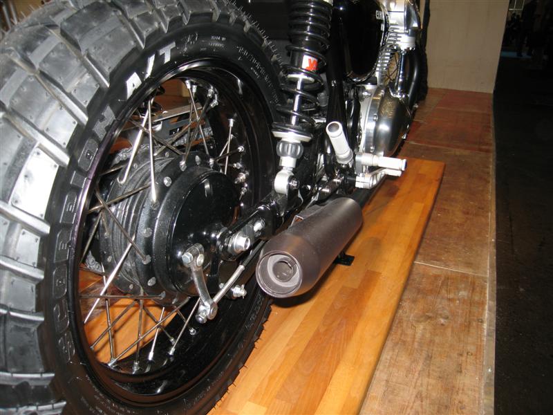 W800 - 7