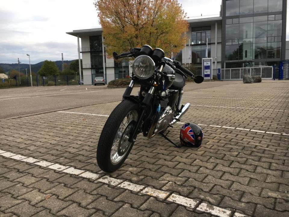 Enzos Truxton EFI